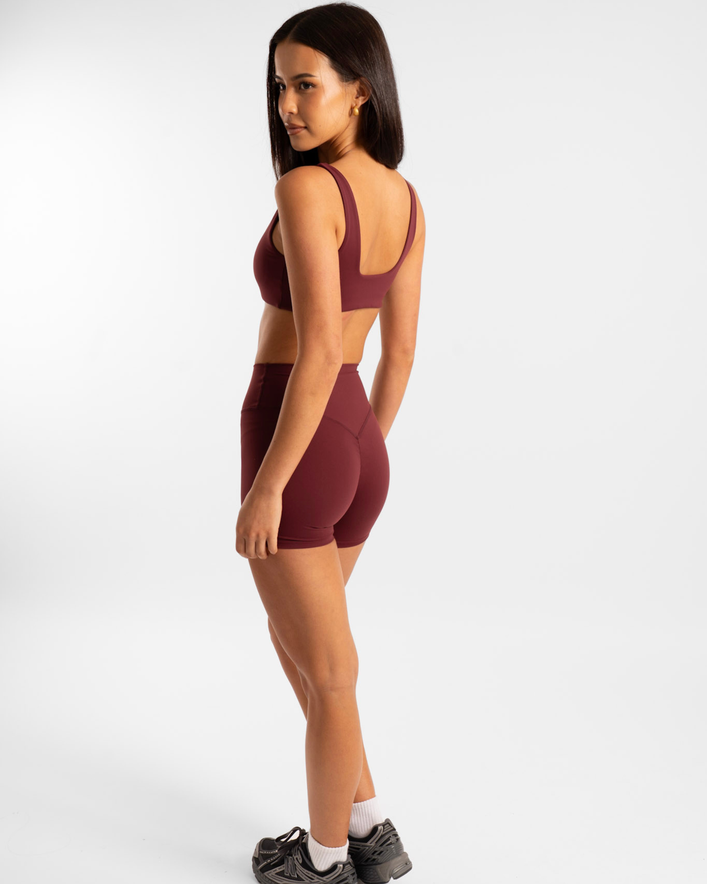 Not Your Basic Shorts -  Bordeaux (Invisible Scrunch)